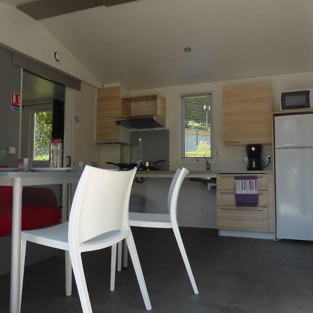 Camping Lou Gourdan Hotell Puget-Théniers Eksteriør bilde